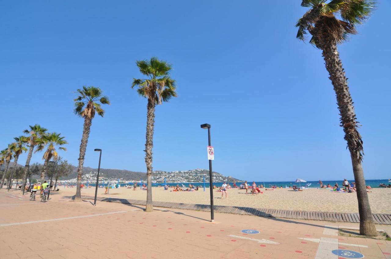 Rnet - Front De Mer - Roses Costa Brava Kültér fotó